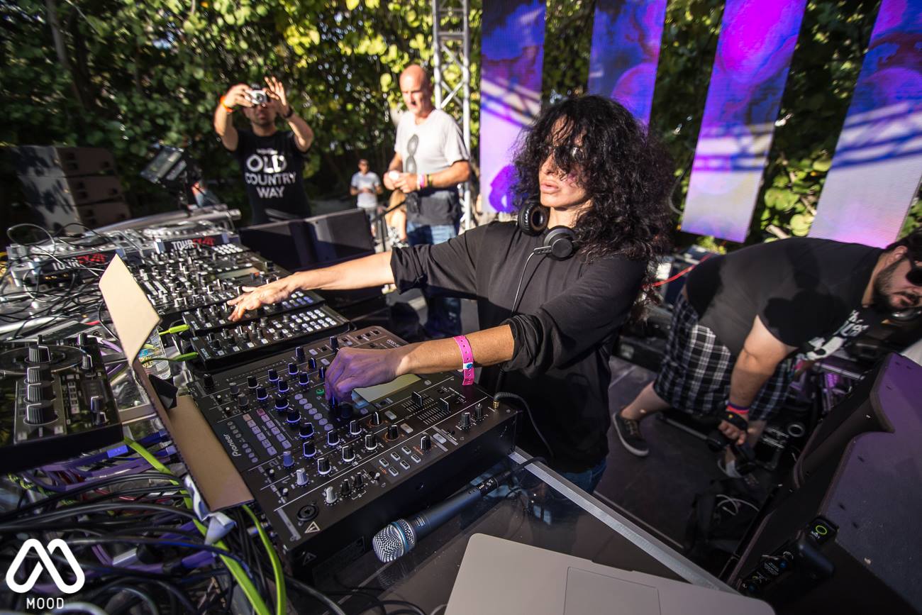 Nicole Moudaber - Live On Stage