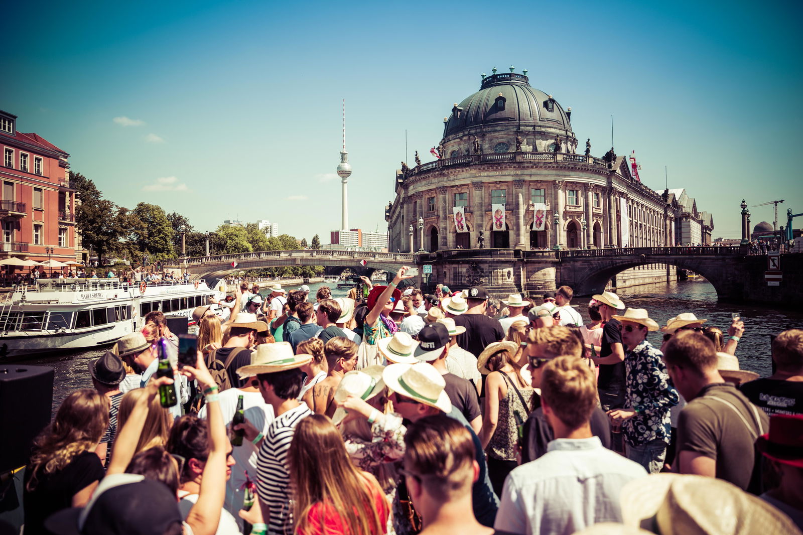 Berlin Beats an Boats Dom