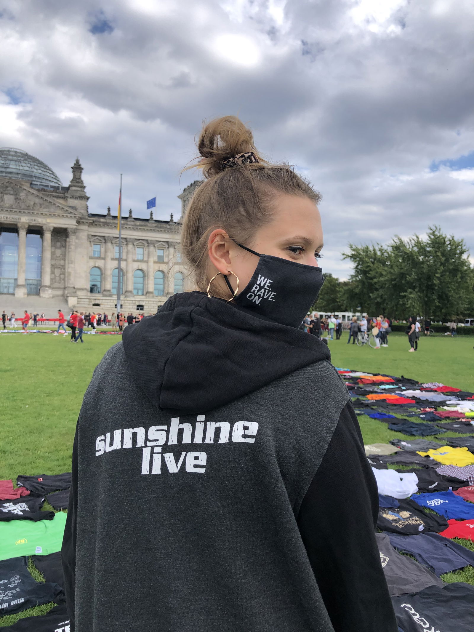 Foto: Resi vor dem Reichstag
