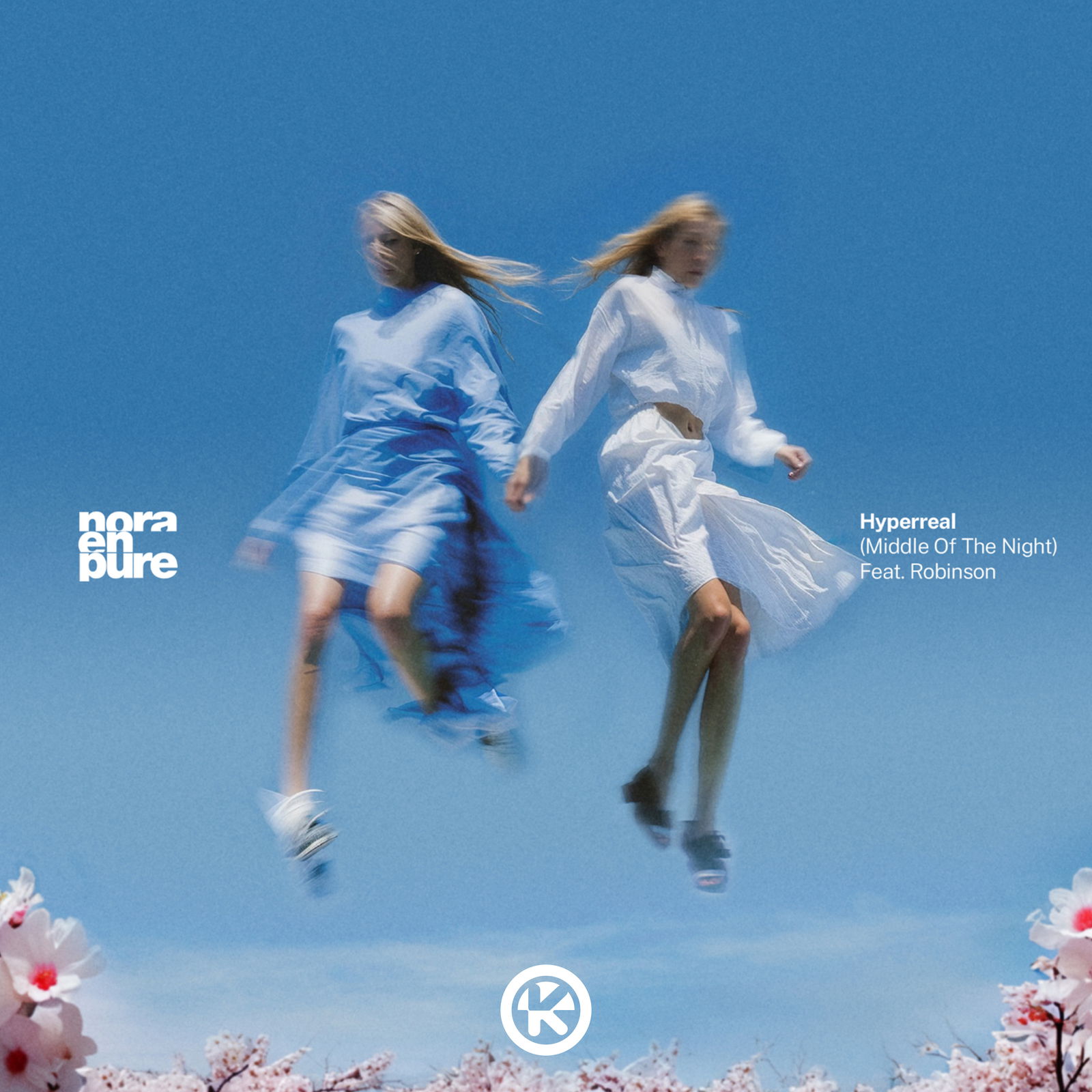 Hyperreal – Nora en Pure