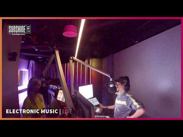 LOVRA - Interview - SUNSHINE LIVE (02.Oktober 2022)