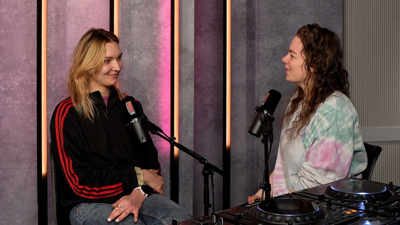 #2 Asche zu Platte, Staub zu Sound - Electronic Music Weekly mit Katha und Pauline